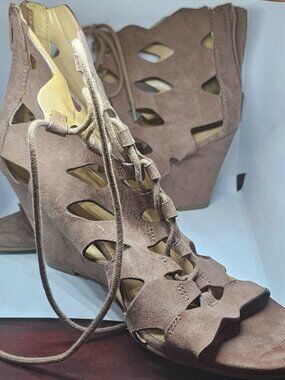 Share Report Open Toe Wedge Sandal - Size 8
